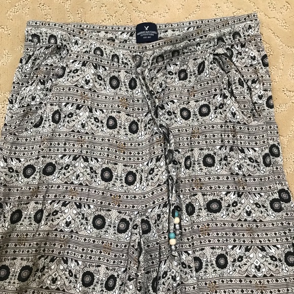 Wide-leg, flowy pants - Picture 2 of 2